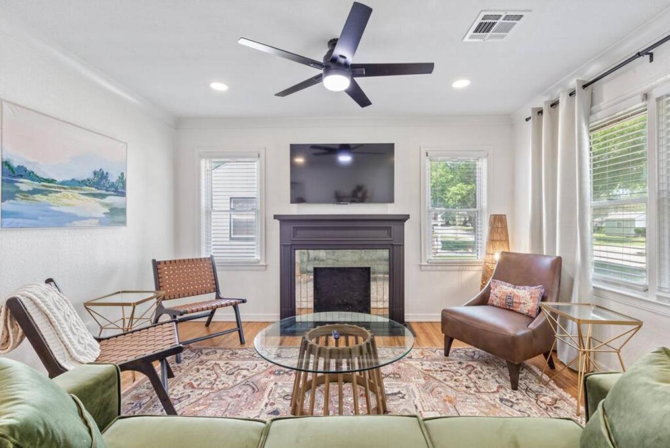 Trendy In Tulsa Villa Exterior photo